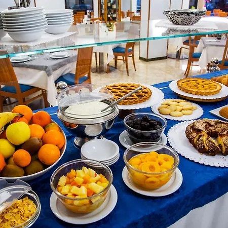 Hotel Mediterranee 3*