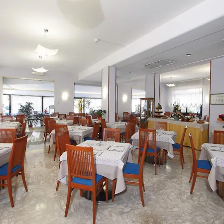 Mediterranée 3* Spotorno