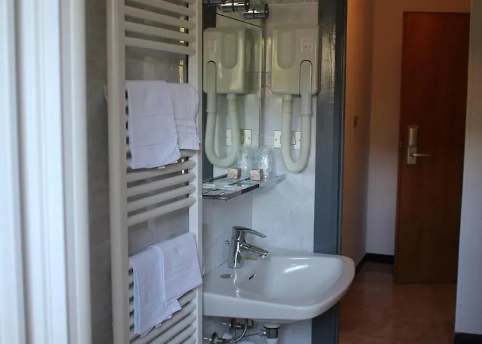 Otel Mediterranee Spotorno